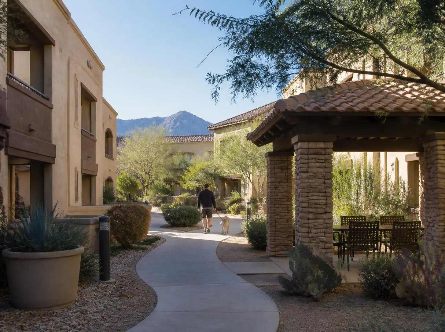 A landscaped apartment community common area